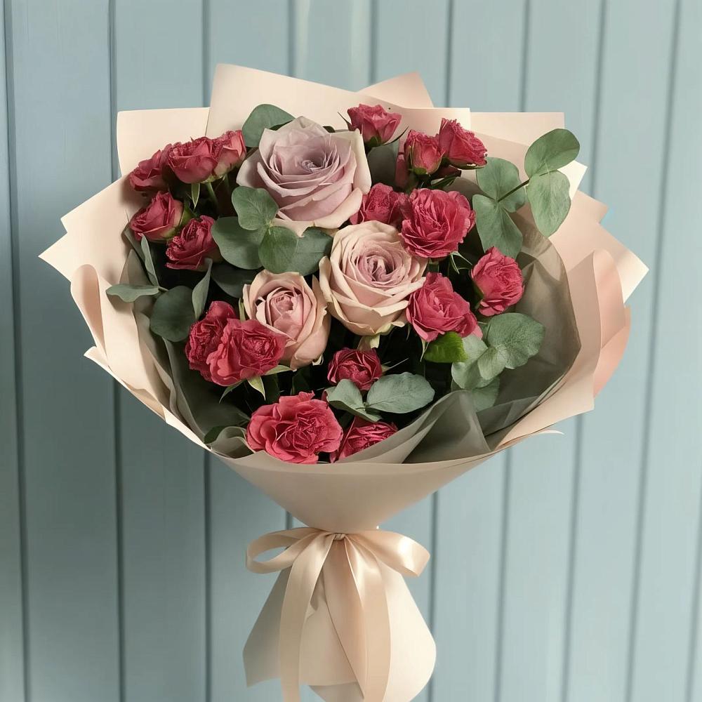 Букет цветов из: Гвоздики и Розы в Рыбаки