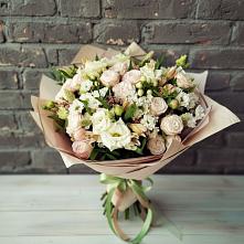 Букет цветов из:  Альстромерии, Розы и Хризантемы в Рыбаки