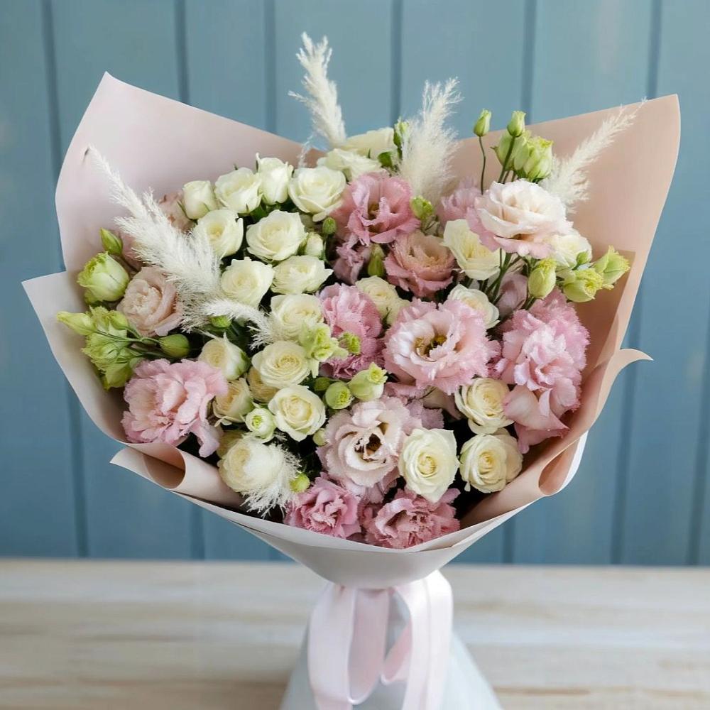 Букет цветов из: Альстромерии и Розы в Рыбаки