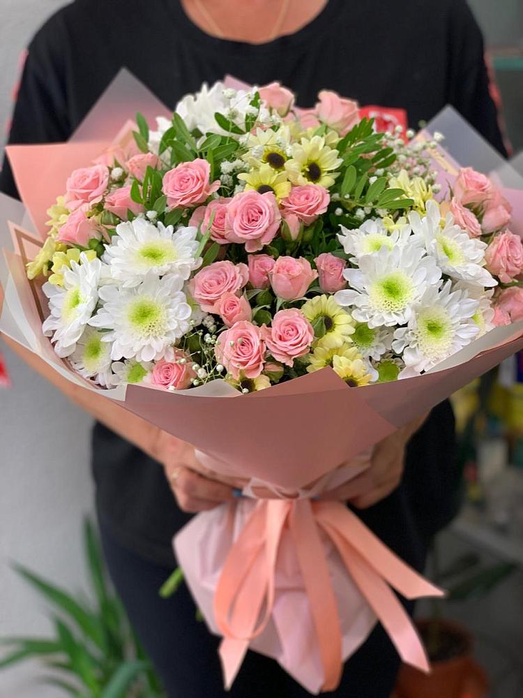 Букет цветов из: Розы и Хризантемы в Рыбаки