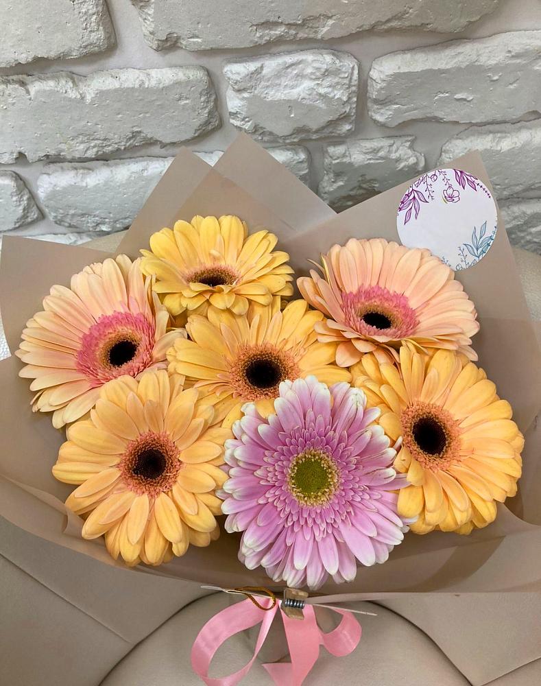 Букет цветов из: Герберы в Рыбаки