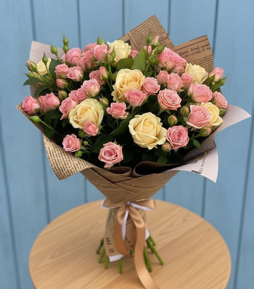 Букет цветов из: Розы в Рыбаки