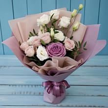 Букет цветов из:  Розы и Лизиантусы #REPLACE_PRED# Рыбаки