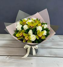 Букет цветов из:  Орхидеи и Розы в Рыбаки