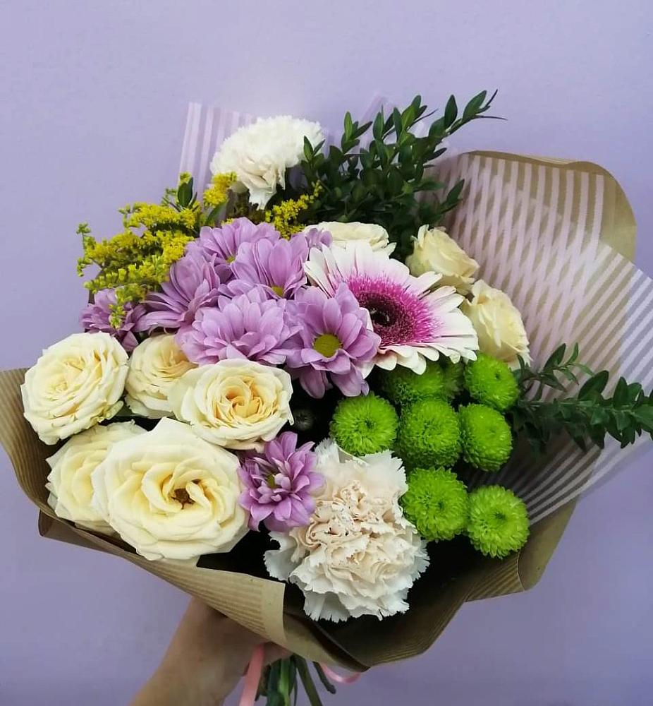 Букет цветов из: Хризантемы, Розы, Гвоздики и Герберы в Рыбаки