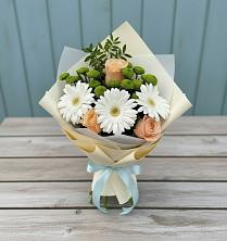 Букет цветов из:  Герберы, Розы и Хризантемы в Рыбаки