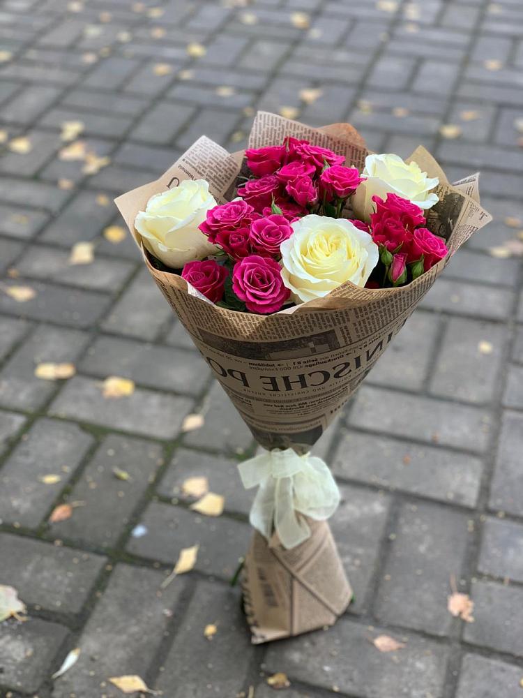 Букет цветов из: Розы в Рыбаки