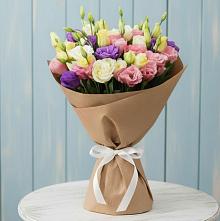 Букет цветов из:  Лизиантусы в Рыбаки